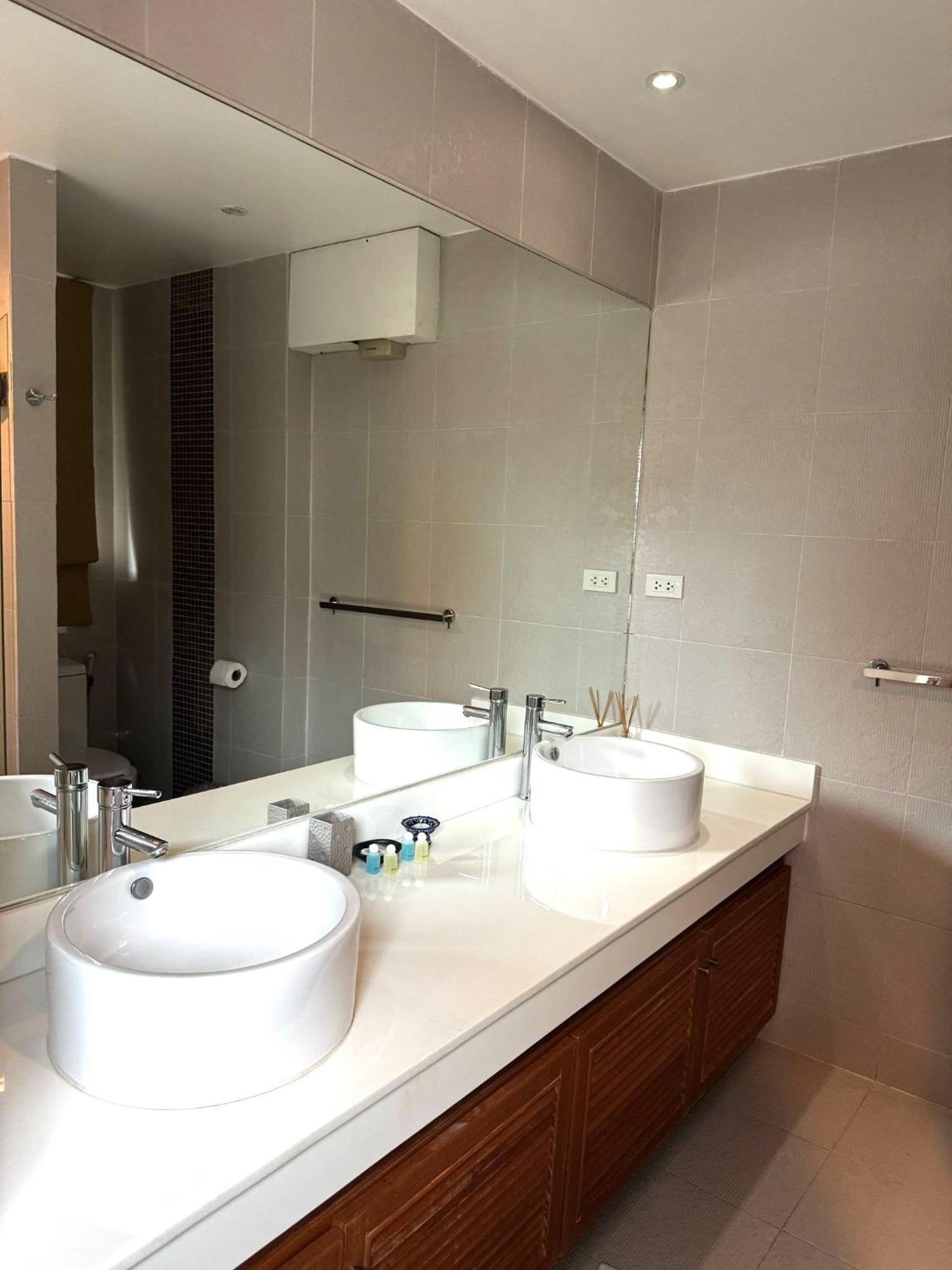 Villa Cheloni 2 Bedrooms Kamala Beach Buitenkant foto
