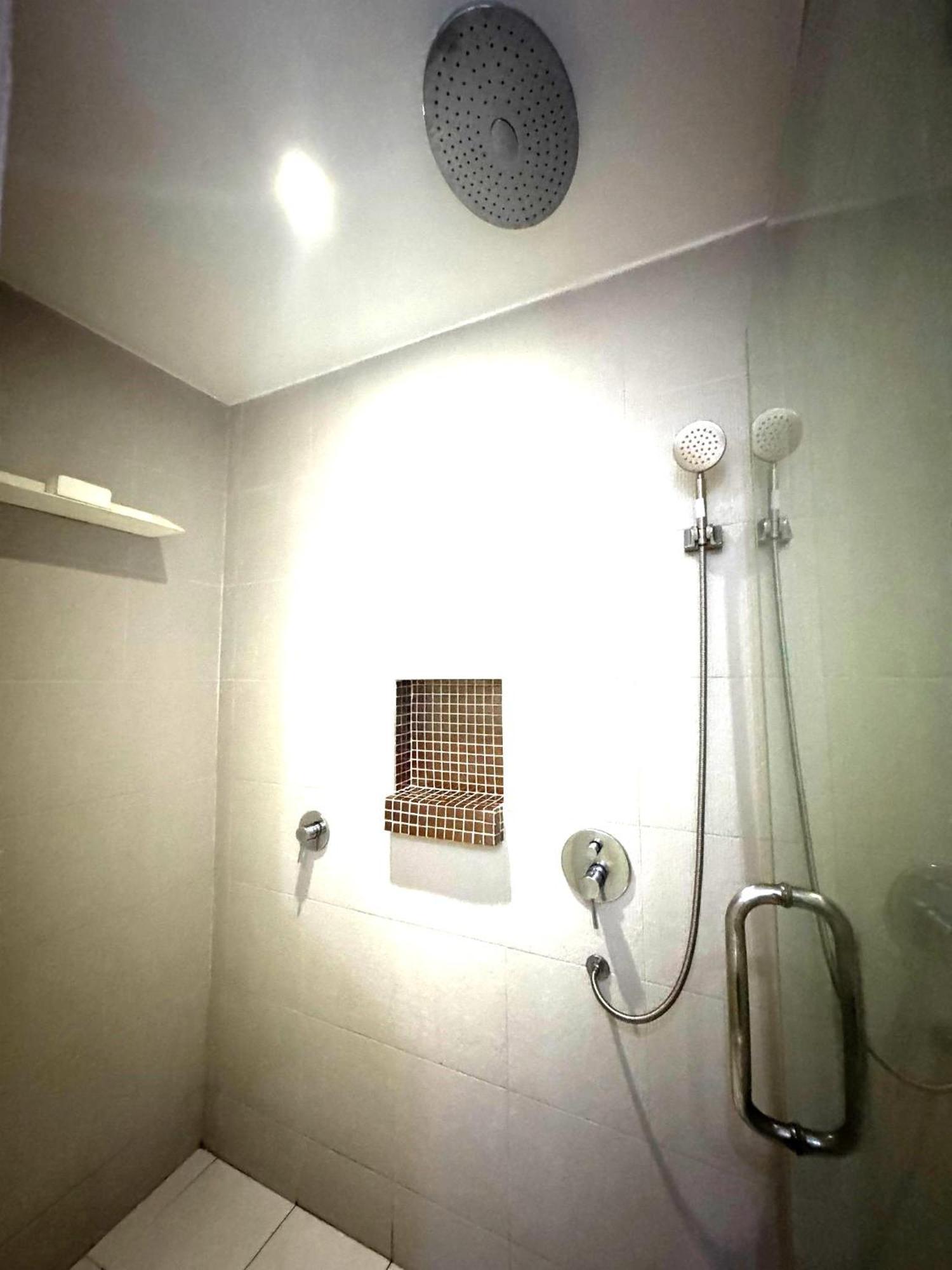 Villa Cheloni 2 Bedrooms Kamala Beach Buitenkant foto